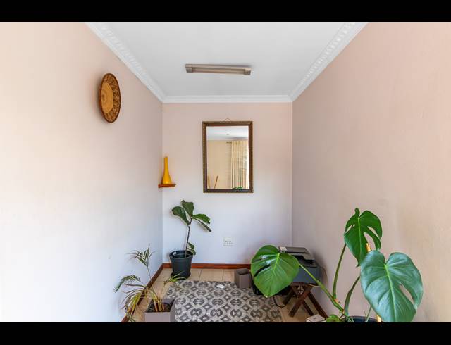 4 BEDROOM HOUSE FOR SALE IN NORTH RIDING AH